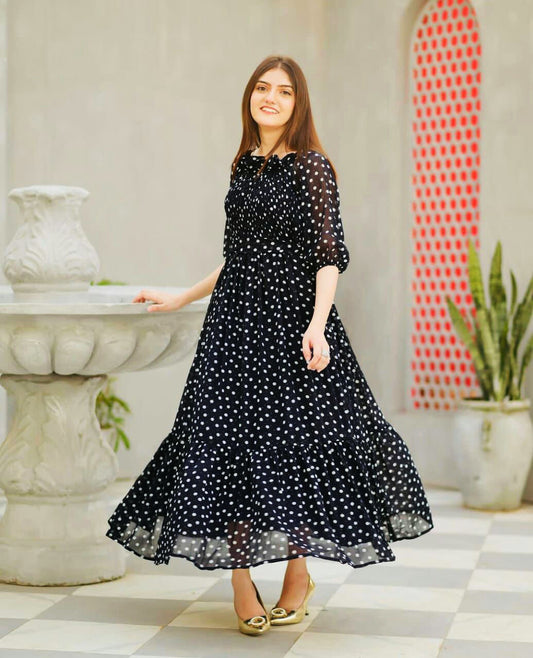 Front Zip Abaya with Side Pockets & Adjustable Belt | China Georgette | FitwearStores Pakistan